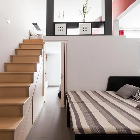 Attic Vatican Flat - San Pietro Daire *